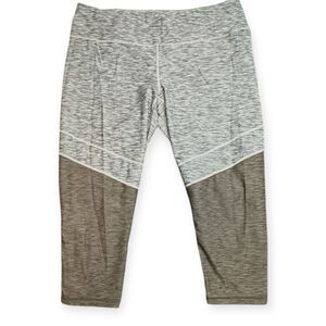 PRANA Women’s Gray Heather Contrast Panel Capri Legging Size XL